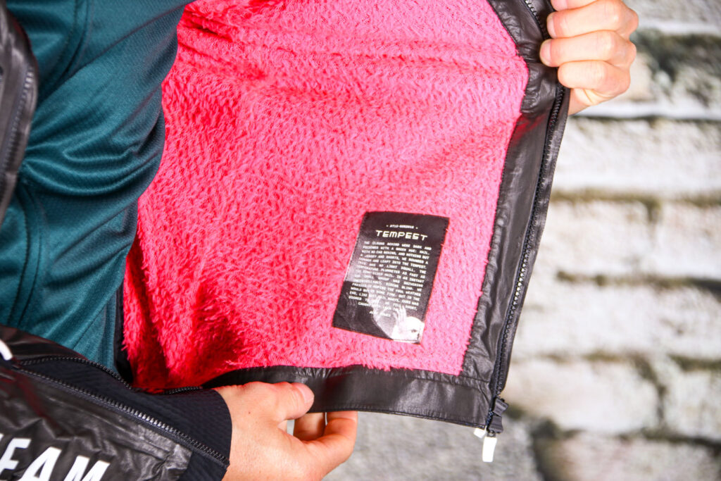 Rapha Pro Team Insulated Gore-Tex Jacket – inside.jpg