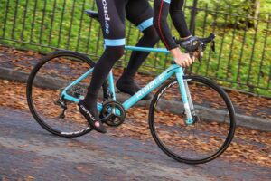 Ribble R872 Disc Tiagra - riding 1.jpg