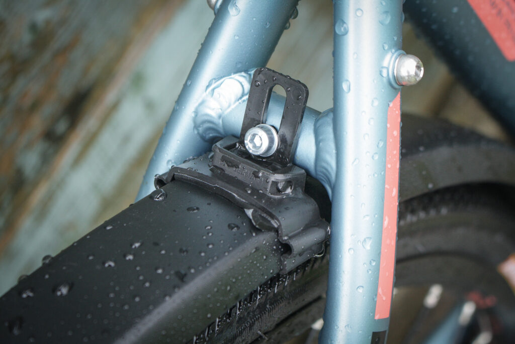 SKS Edge Matt Black Aluminium Mudguard – bridge mount.jpg