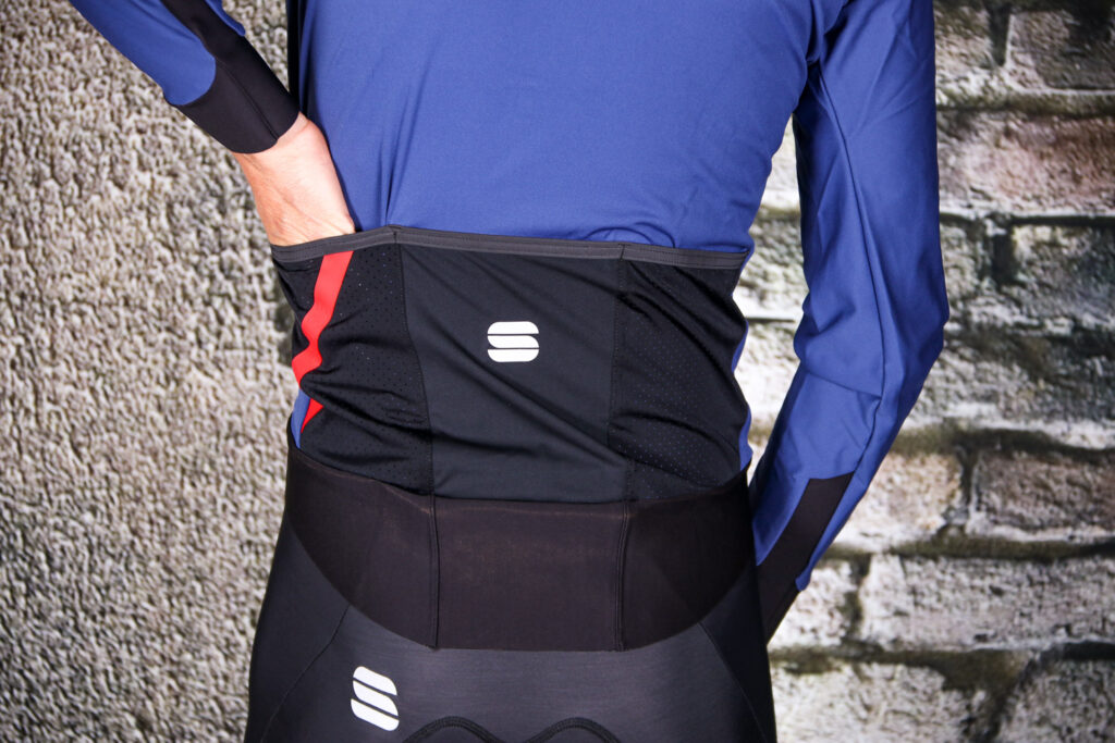 Sportful Fiandre Pro Jacket – pockets.jpg