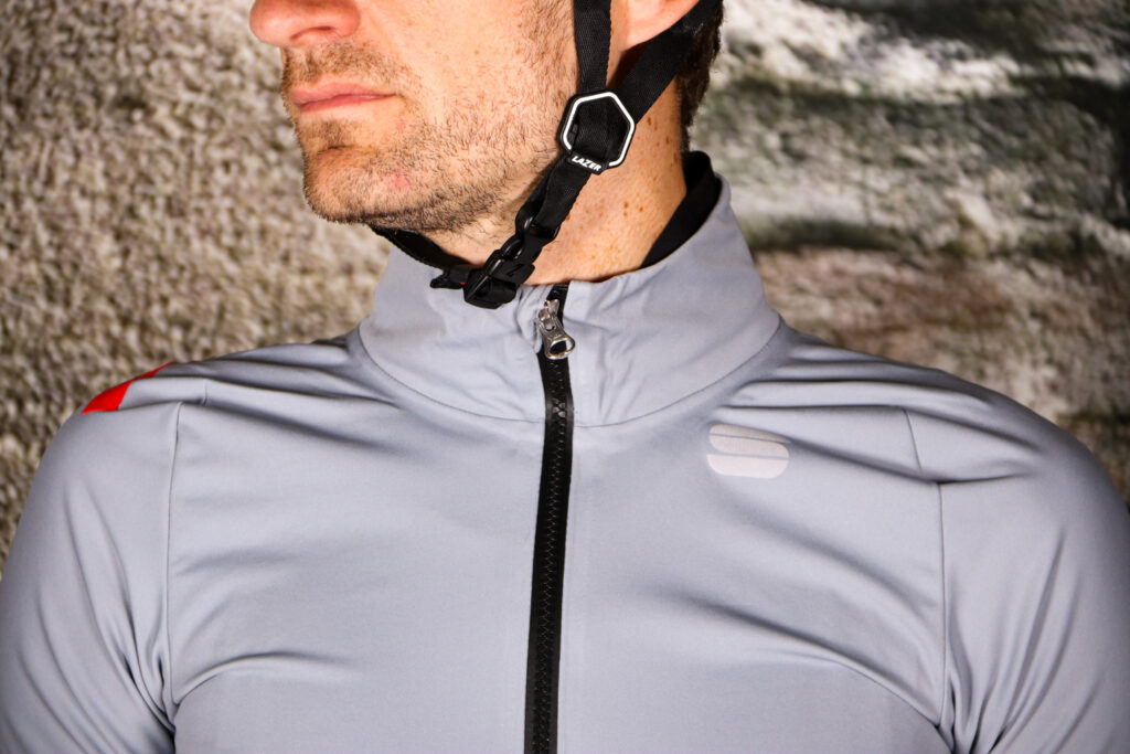 Sportful Fiandre Pro Jacket Short Sleeve – collar.jpg