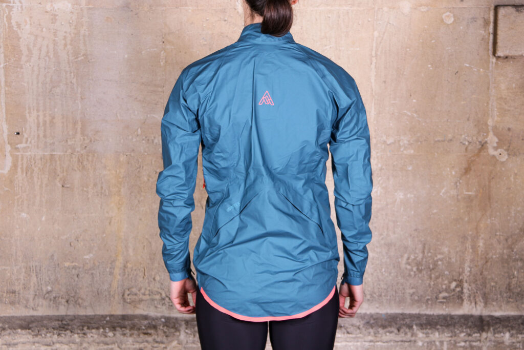 7 Mesh Women’s Rebellion jacket – rear.jpg