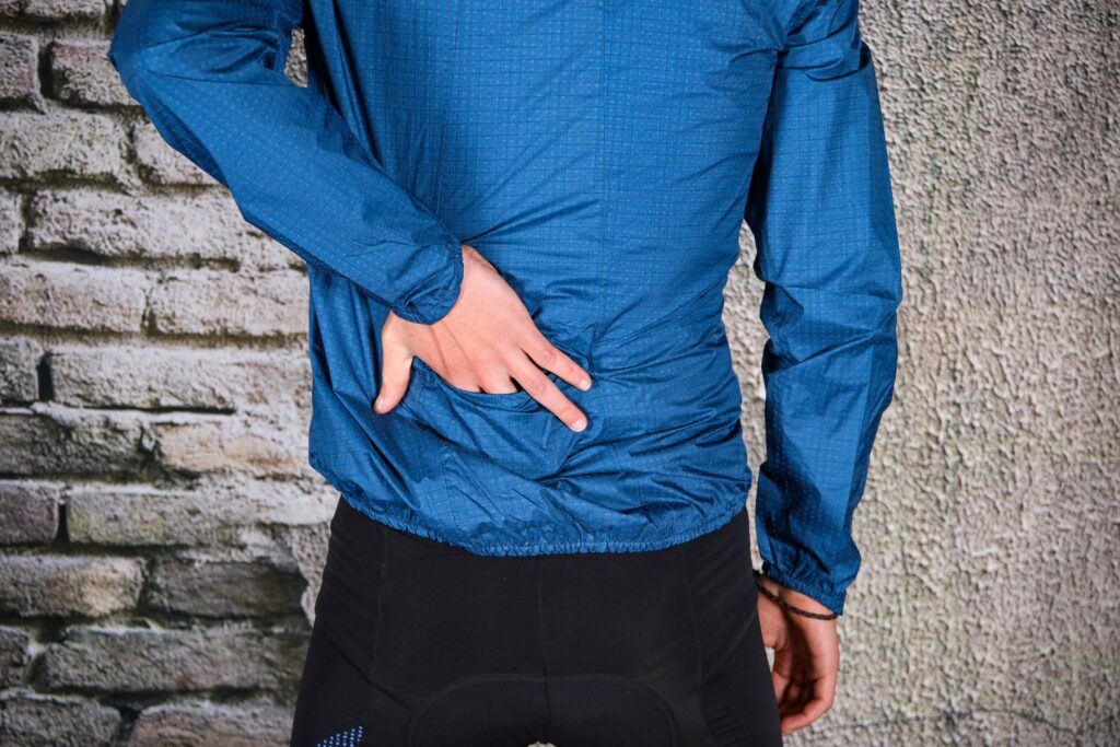 Altura Firestorm Waterproof Jacket – pocket.jpg