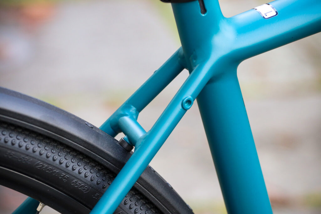 Canyon Commuter 5.0 – seat stays.jpg