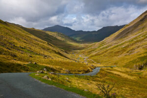 Hardknott Pass – licensed CC BY-ND 2.0 by kenugee on Flickr