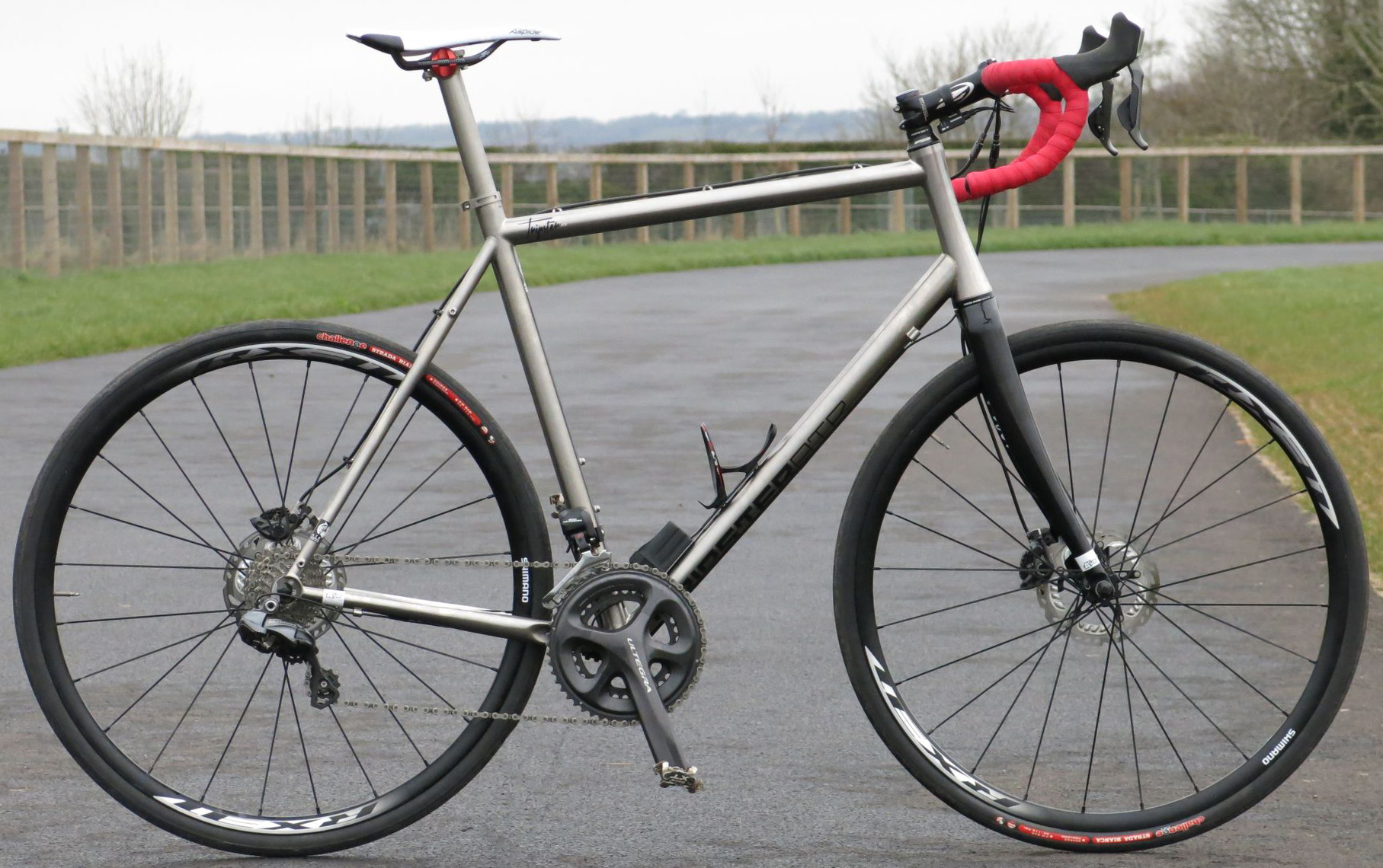 Kinesis Tripster ATR &ndash; full bike (2)