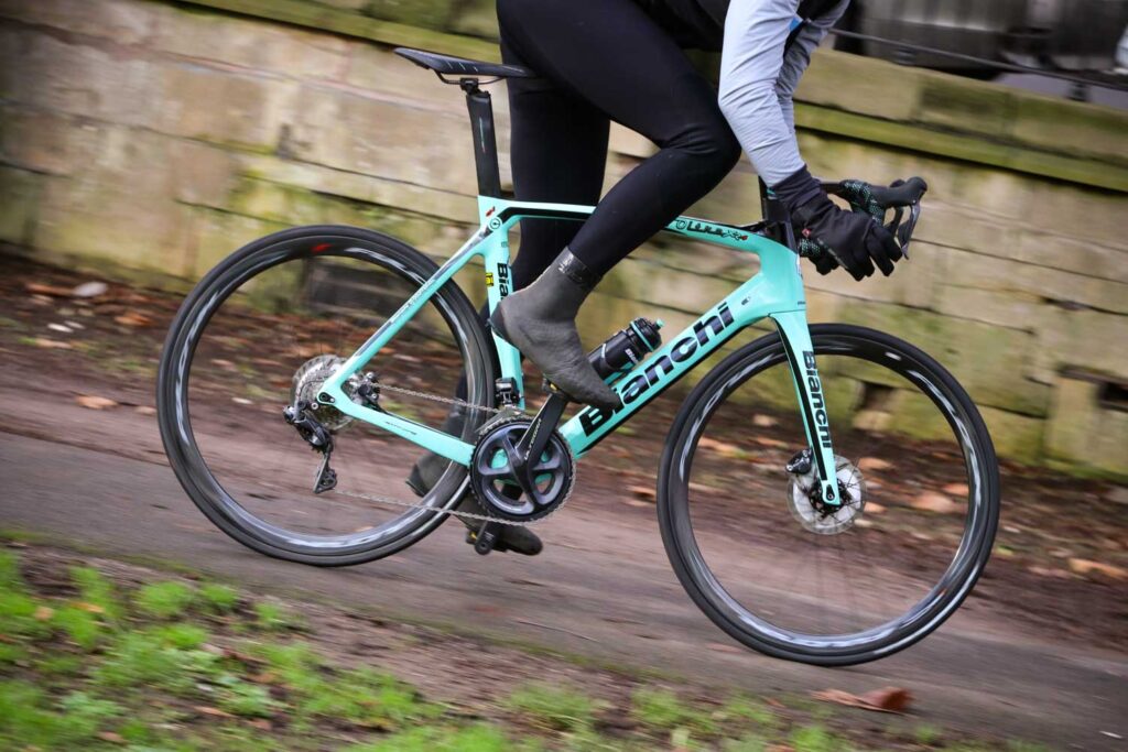 Bianchi Oltre XR4 Disc – riding 5.jpg