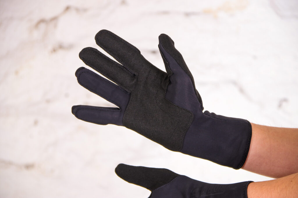 Bioracer Glove One Tempest Pixel Protect – palm.jpg