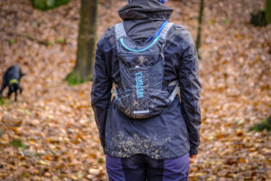 CamelBak women’s Chase Vest-1