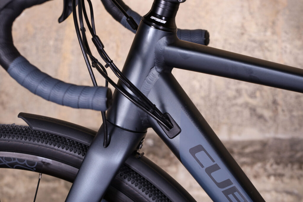Cube Nuroad FE – cable route.jpg