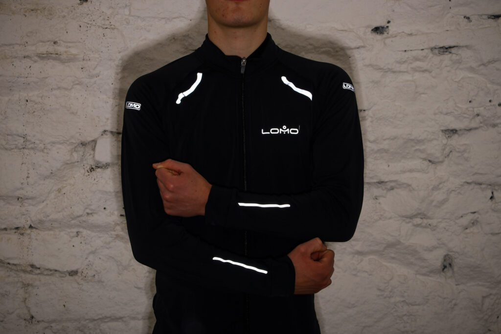 Lomo Winter Thermal Cycling Top – reflective.jpg