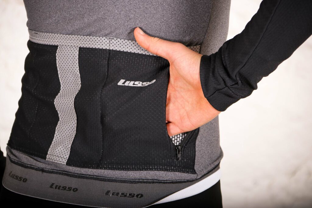 Lusso 50 Shades Thermal Jacket – zip pocket.jpg