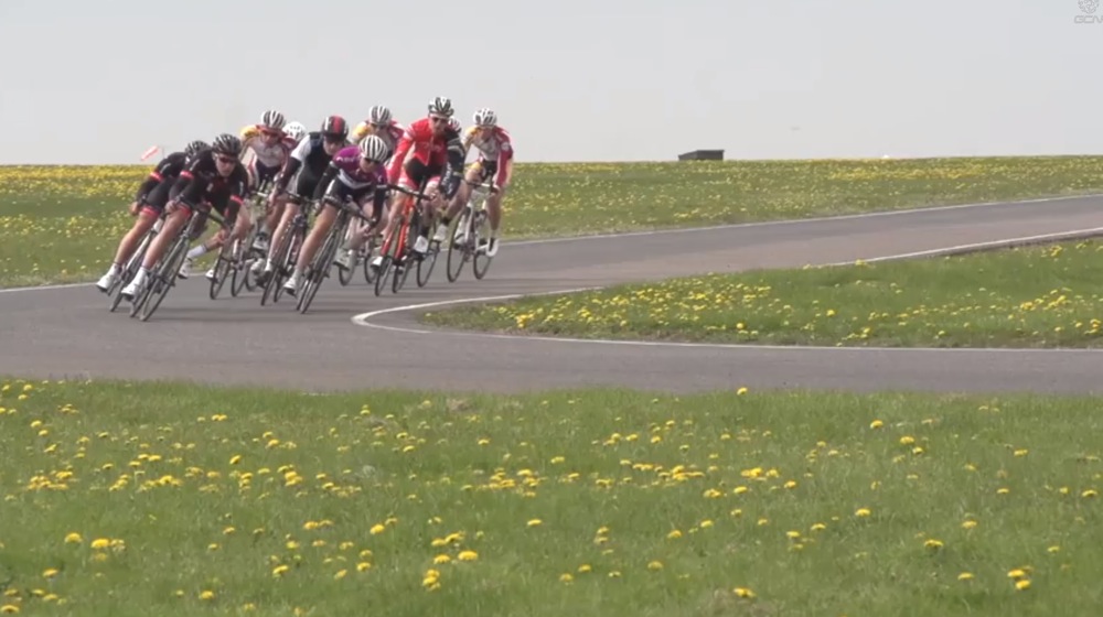 Corner in a bunch