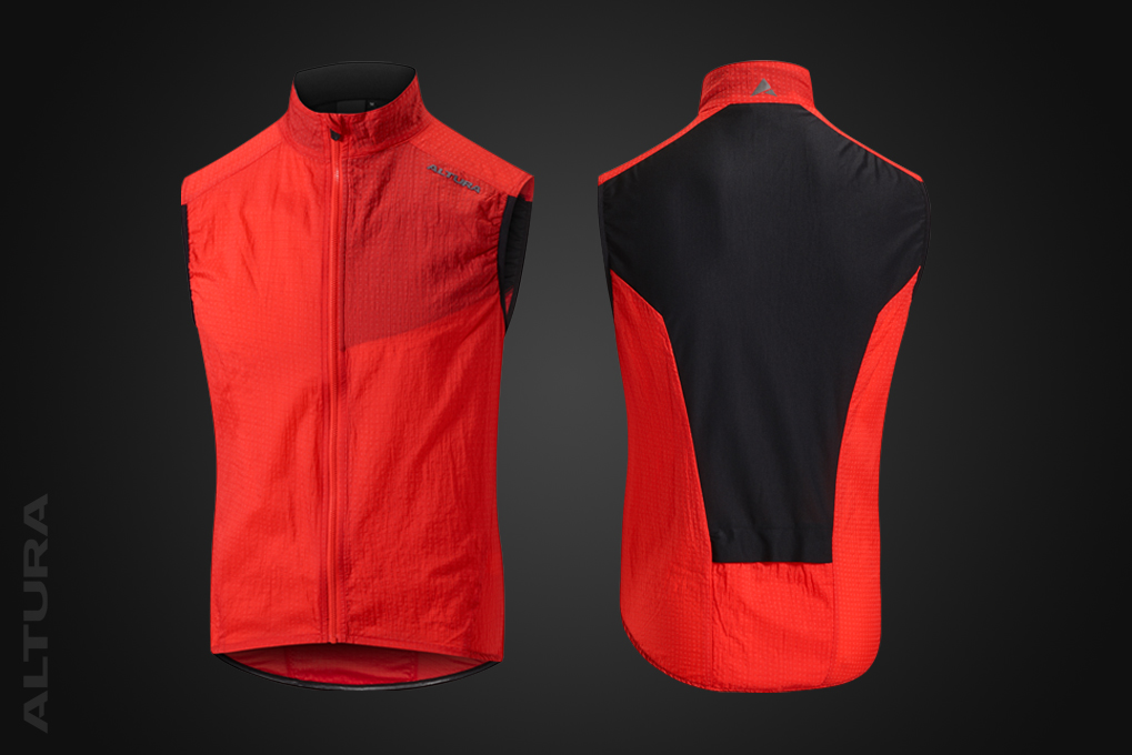 AlturaComp-Feb2020-gilet.jpg