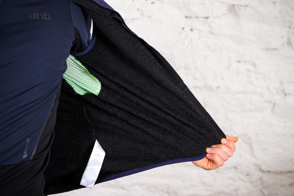 dhb Aeron Polartec Alpha Gilet – inside.jpg