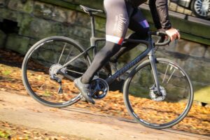 Specialized Roubaix - riding 1.jpg