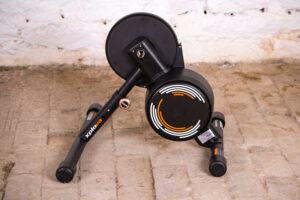 Xplova Noza S Smart Trainer 1.jpg