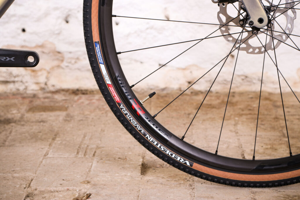Orro Terra C – tyre and rim.jpg