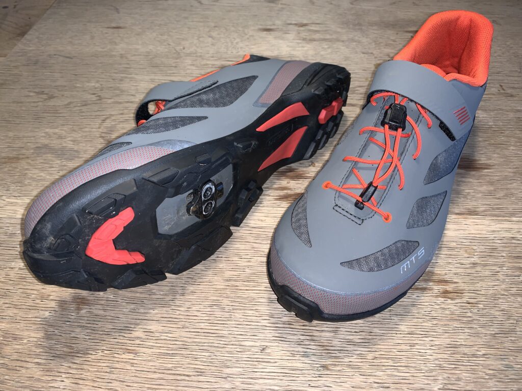 Shimano MT5 sole.jpg