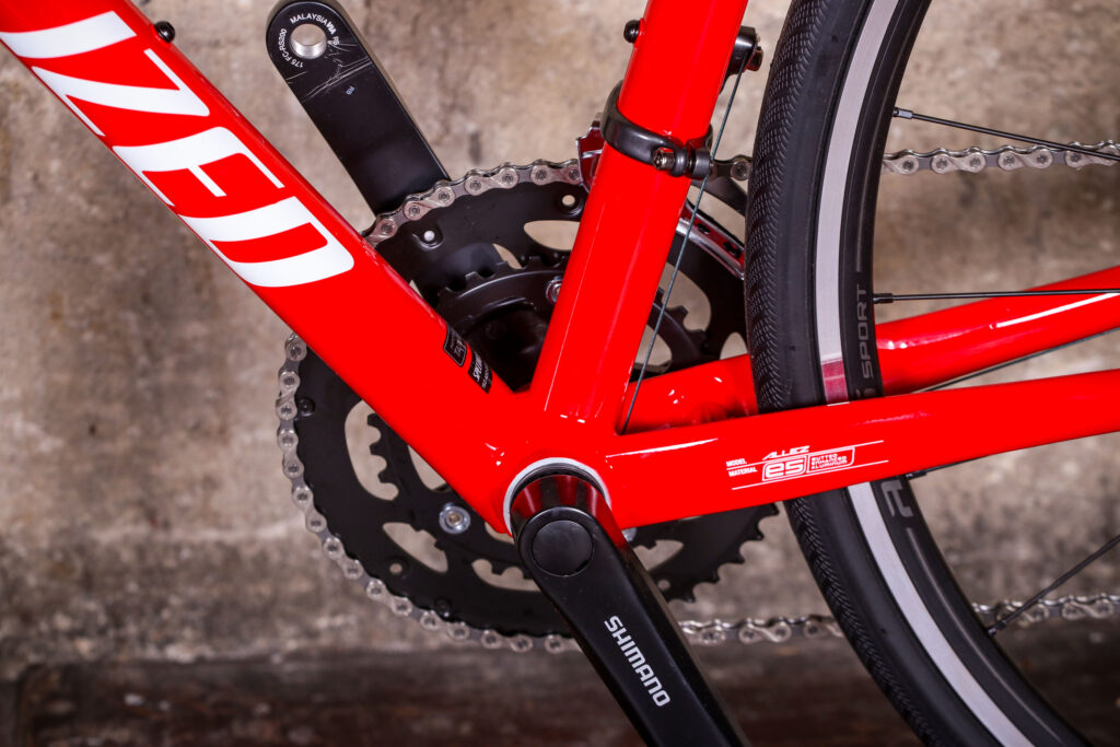 Specialized Allez – bottom bracket.jpg