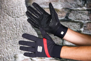 Sportful Fiandre Light glove.jpg