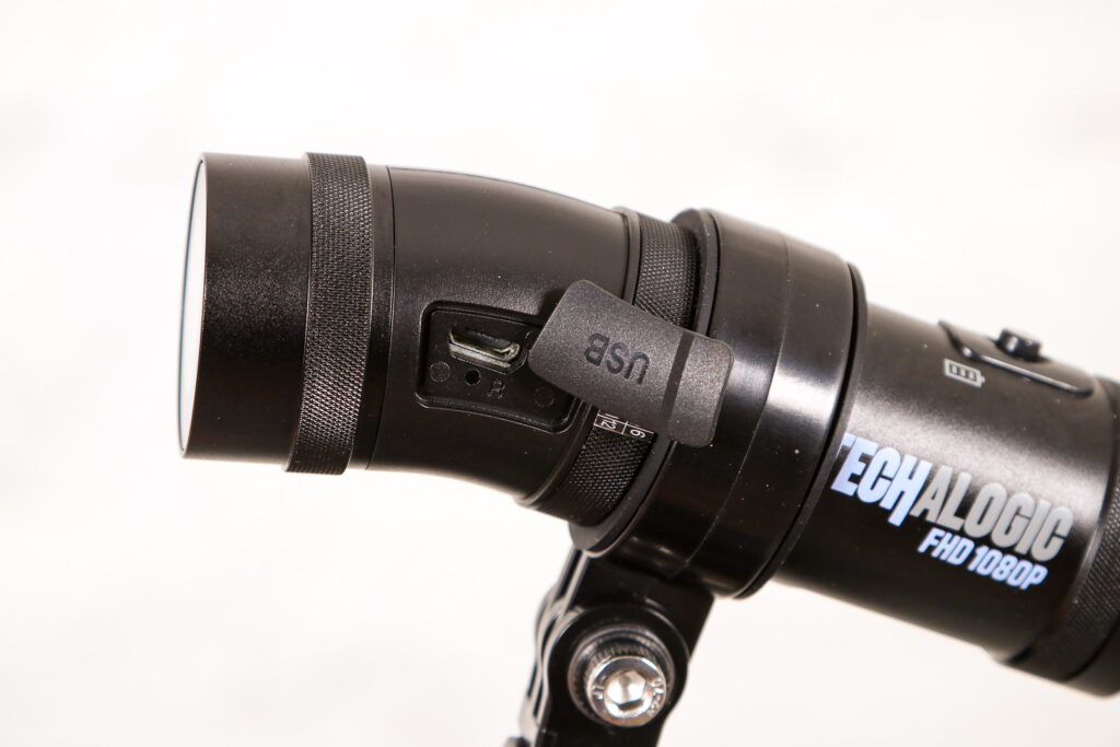 Techalogic DC-1 Dual Lens helmet Camera – USB port.jpg
