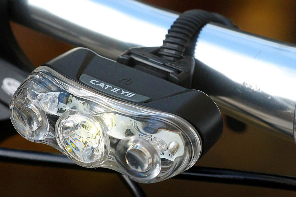 Cateye Rapid 3 front