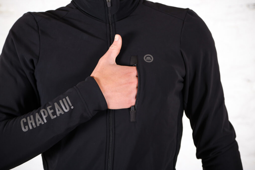 Chapeau Mens Club Windstopper Jacket – chest pocket.jpg