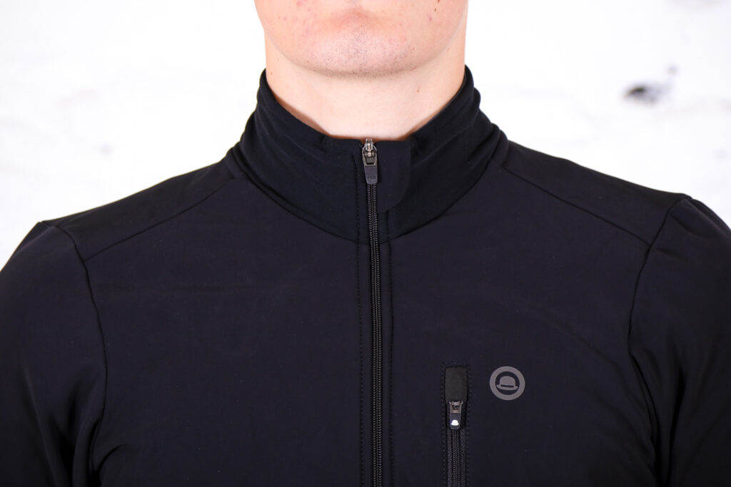 Chapeau Mens Club Windstopper Jacket – collar.jpg