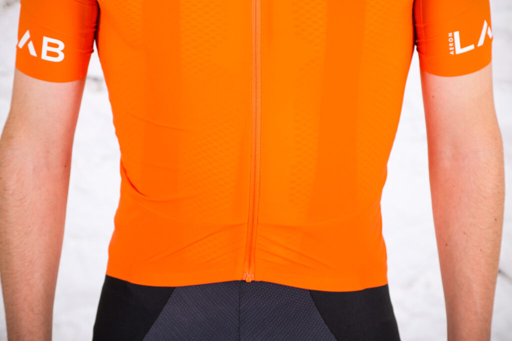 dhb Aeron Lab Featherlight Short Sleeve Jersey – hem.jpg