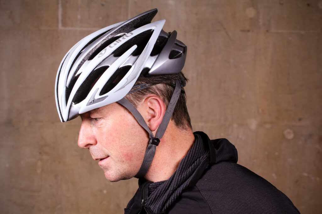 How to set up your helmet 12