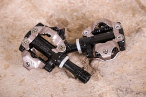 Shimano PD-M540 SPD pedals 1.jpg
