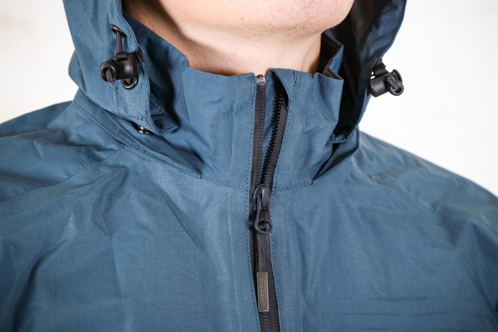 Shimano Transit Hardshell Jacket – collar.jpg