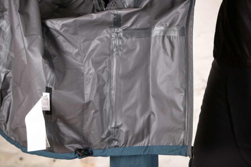 Shimano Transit Hardshell Jacket – taped seams.jpg