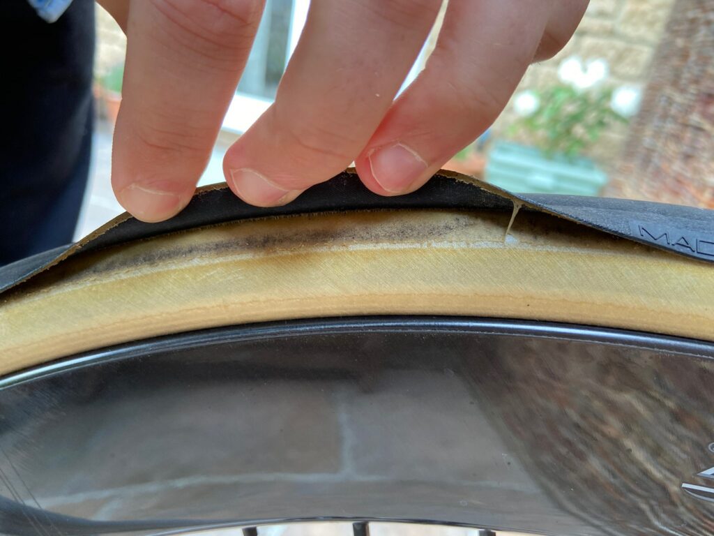 Wolfpack Tyre Issue