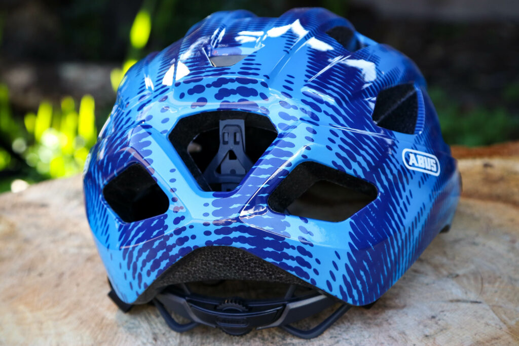 2020 Abus Macator Road Helmet – rear.jpg
