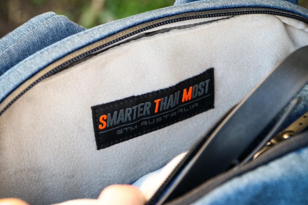 2020 STM Myth 28l backpack – inside.jpg