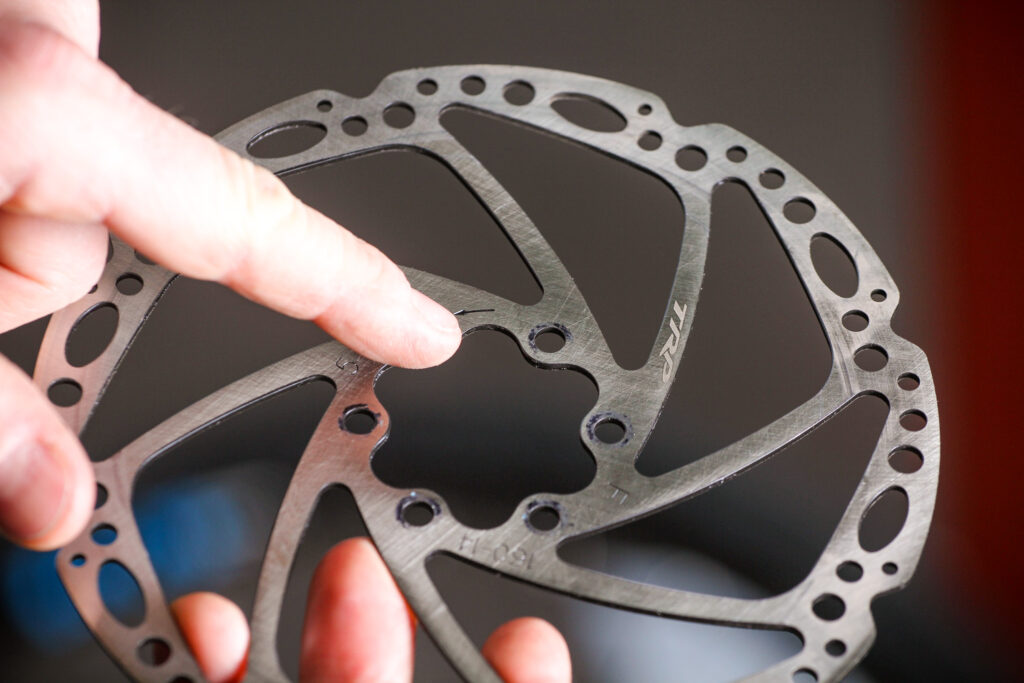 How to fit disc rotors 13