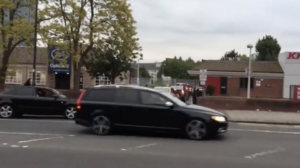 kfc queue 2.PNG