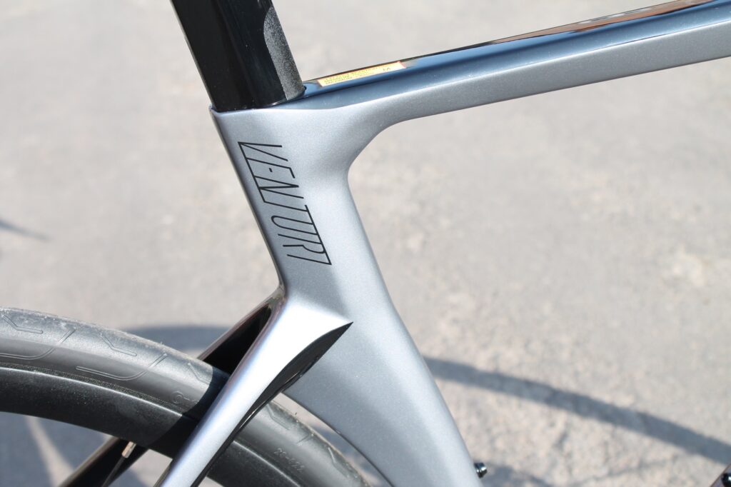 Orro Venturi Evo – top tube seat tube – 1.jpg
