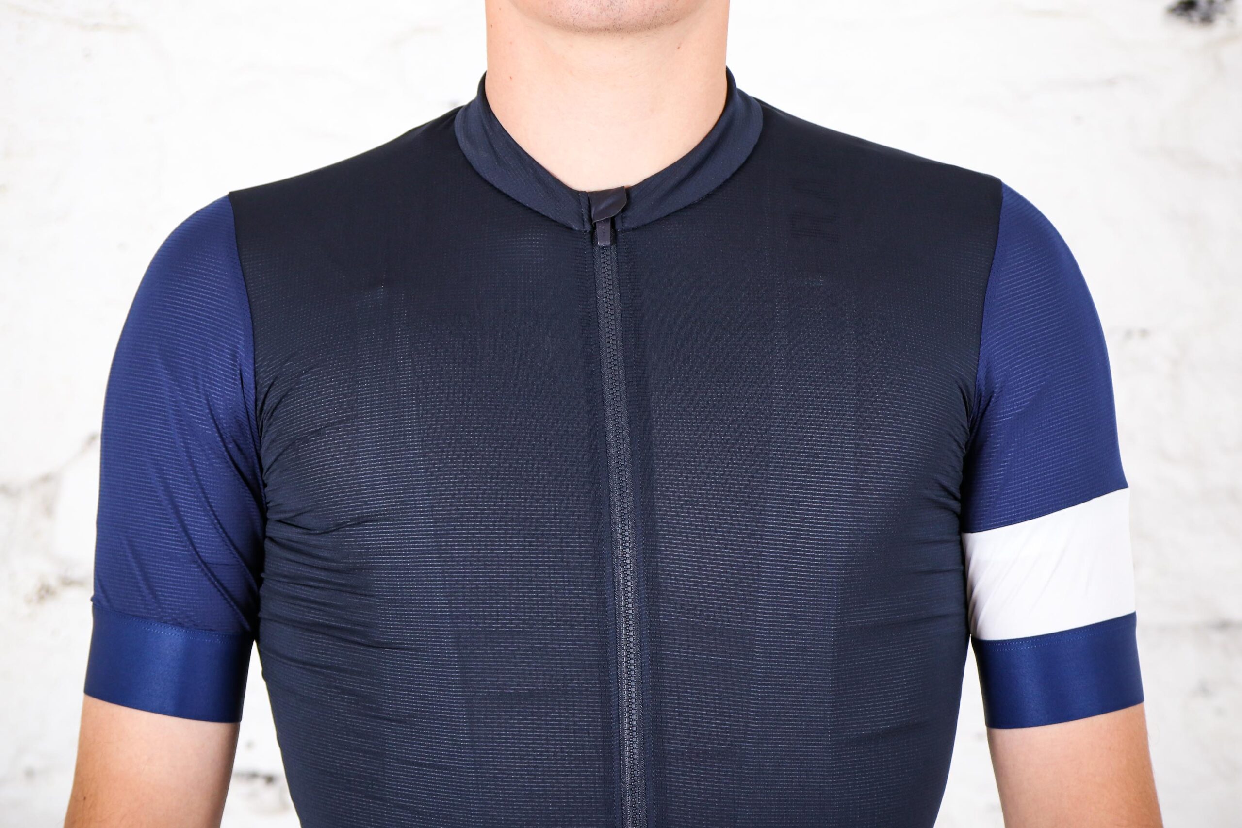 Rapha Mens pro team training jersey - chest.jpg