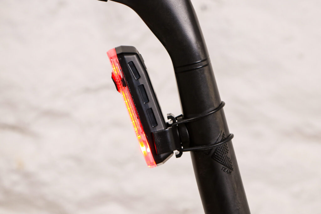 See Sense Icon 2 Front and Rear Lights – rear mounting position 1.jpg