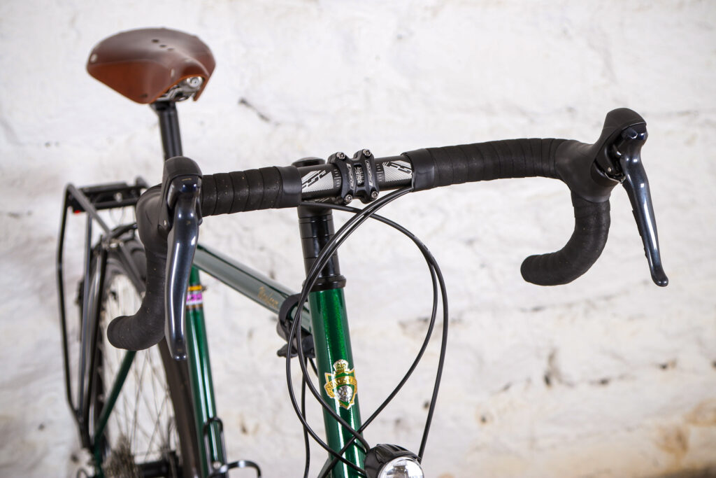 Spa Cycles Wayfarer – bars 1.jpg