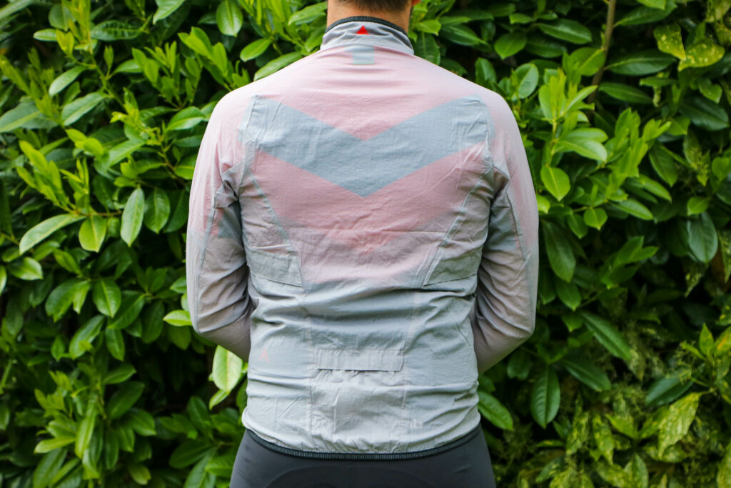 2020 Altura Airstream windproof jacket – back.jpg