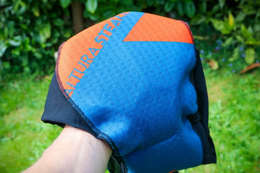 2020 Altura Firestorm bib short – chamois.jpg
