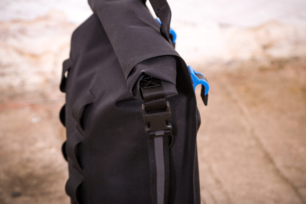 2020 Chrome Industries Urban Ex Pannier – roll top clips.jpg