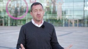 Chris Boardman (via YouTube).jpg