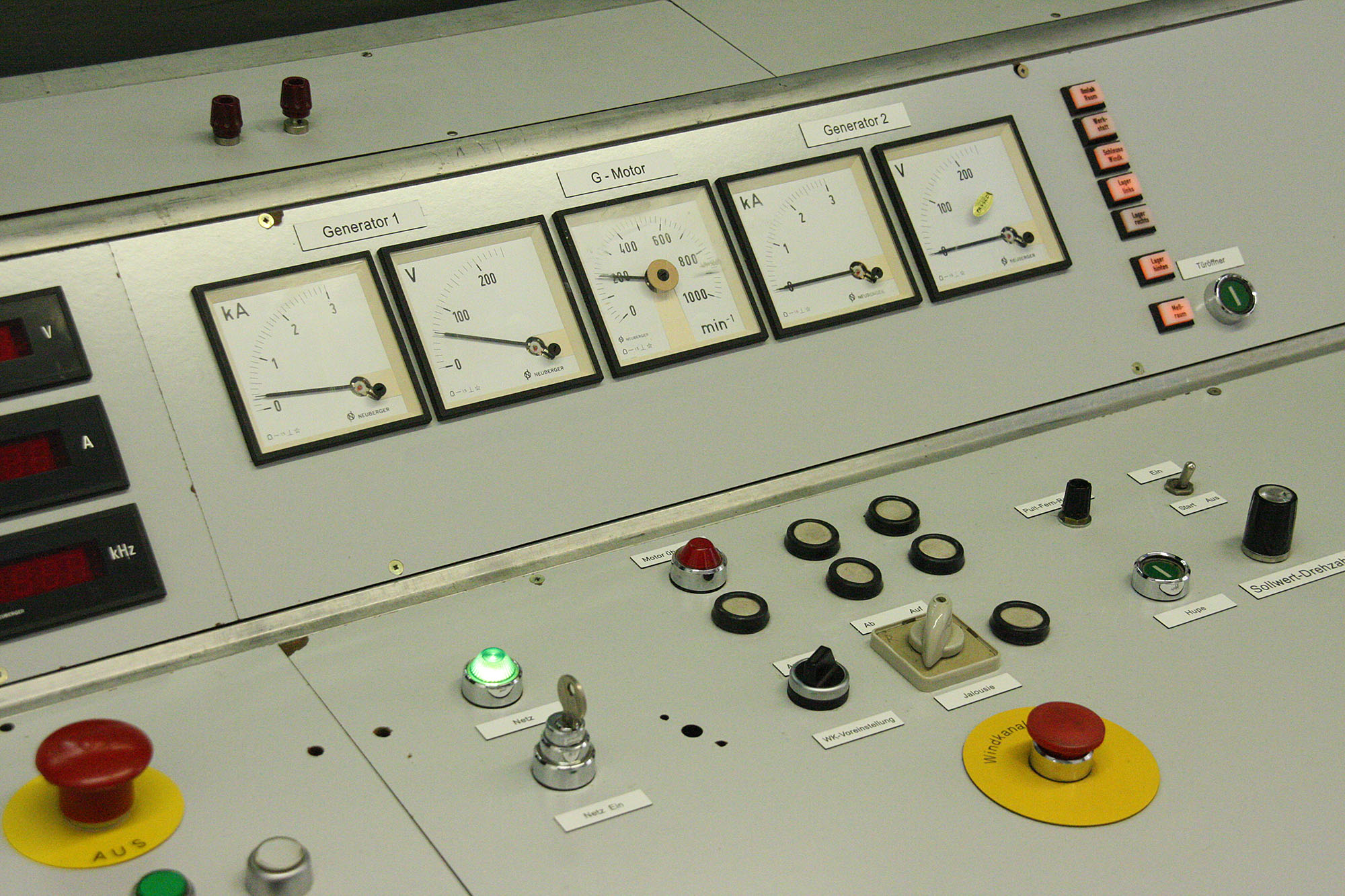 Swiss Side Wind Tunnel 22