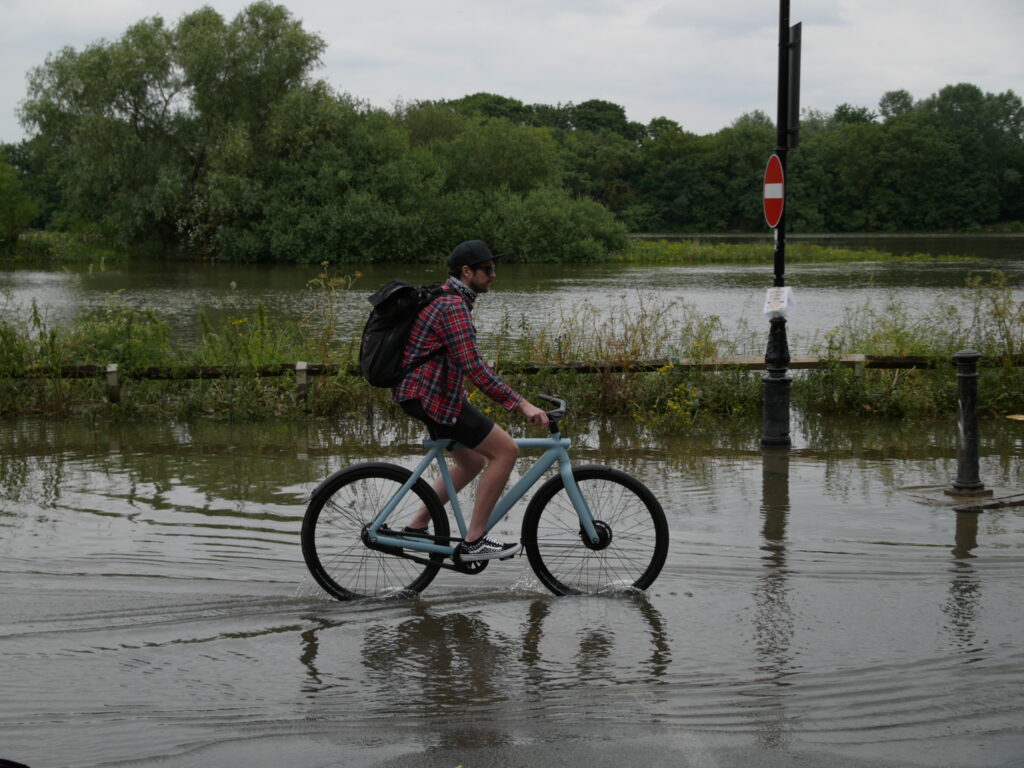 Thames.JPG
