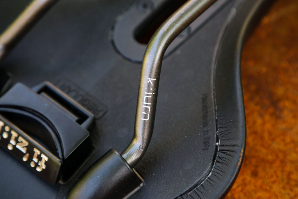 2020 Fizik Antares R3 Open – rail.jpg